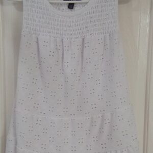 Cable & Gauge White Eyelet Top